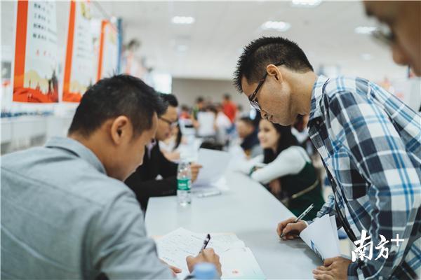 惠東最新招聘信息,科技驅(qū)動招聘新時代,智能招聘引領未來