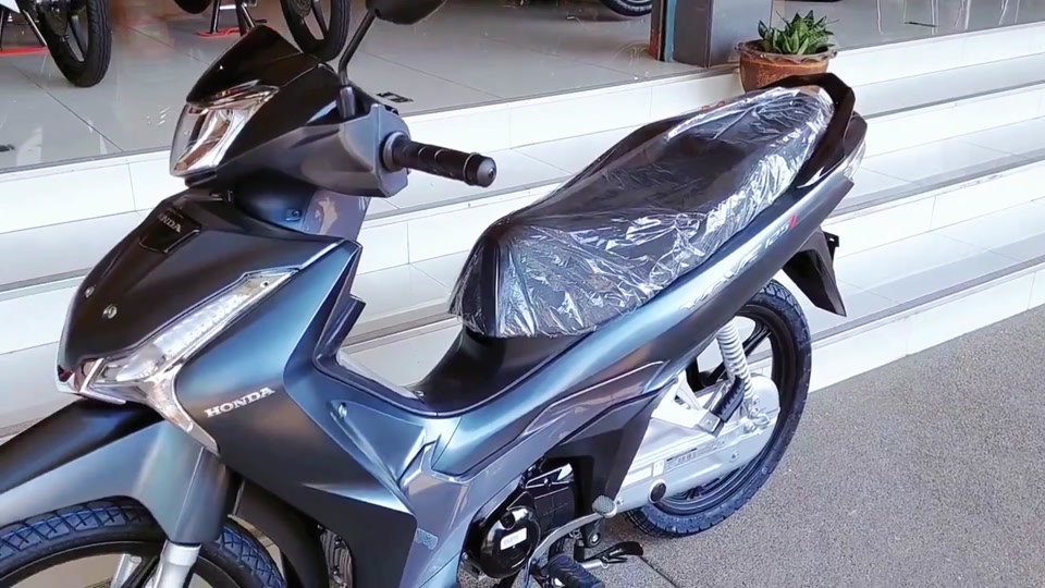 革新與未來的完美結合，最新彎梁車亮相2024