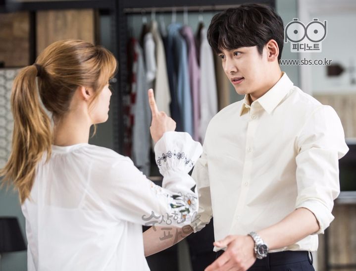 奇怪的搭檔最新預(yù)告揭秘，未來(lái)科技產(chǎn)品體驗(yàn)之旅開啟！