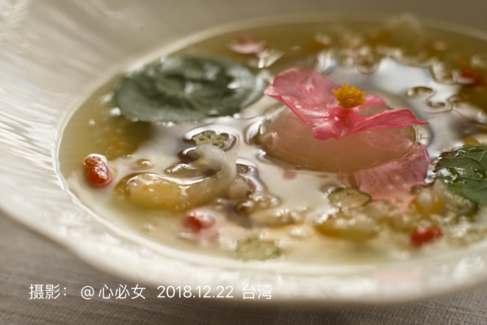 大董烤鴨店最新菜單探秘，體驗(yàn)指南