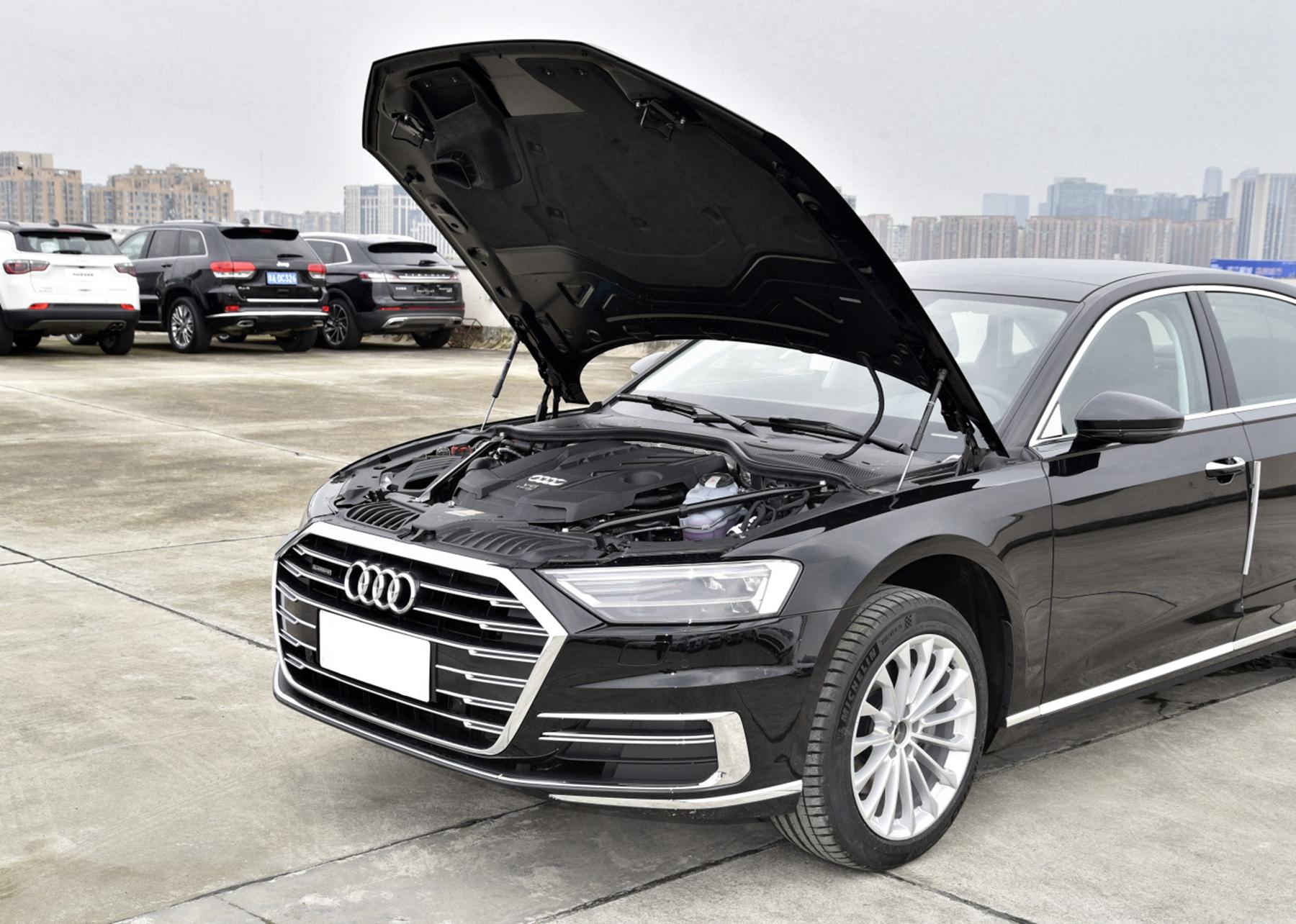 一汽奧迪A8最新報(bào)價(jià)及小巷深處的豪華探索