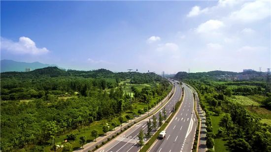 海南三縱三橫最新動態，小巷風情與美食寶藏揭秘