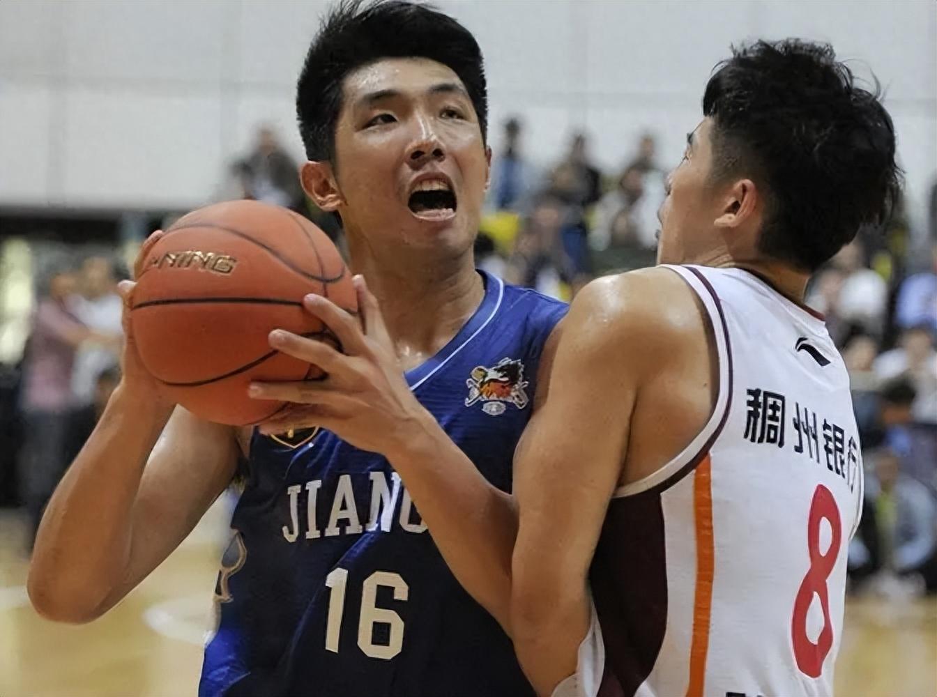 CBA最新動態(tài)聚焦遼寧籃球,小巷深處的籃球故事與特色小店的奇遇