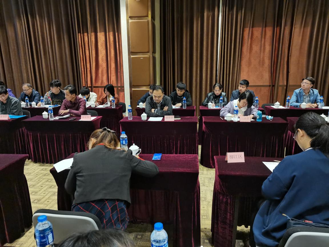 劉伯溫一馬中特期期免費,精準數(shù)據(jù)評估_桌面款96.935