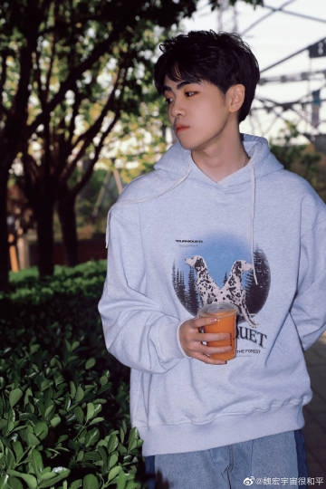 攝影師魏宏宇最新作品，時(shí)代鏡頭下的光影藝術(shù)