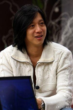 巷弄神秘小店,瘋狂桃花運如火如荼