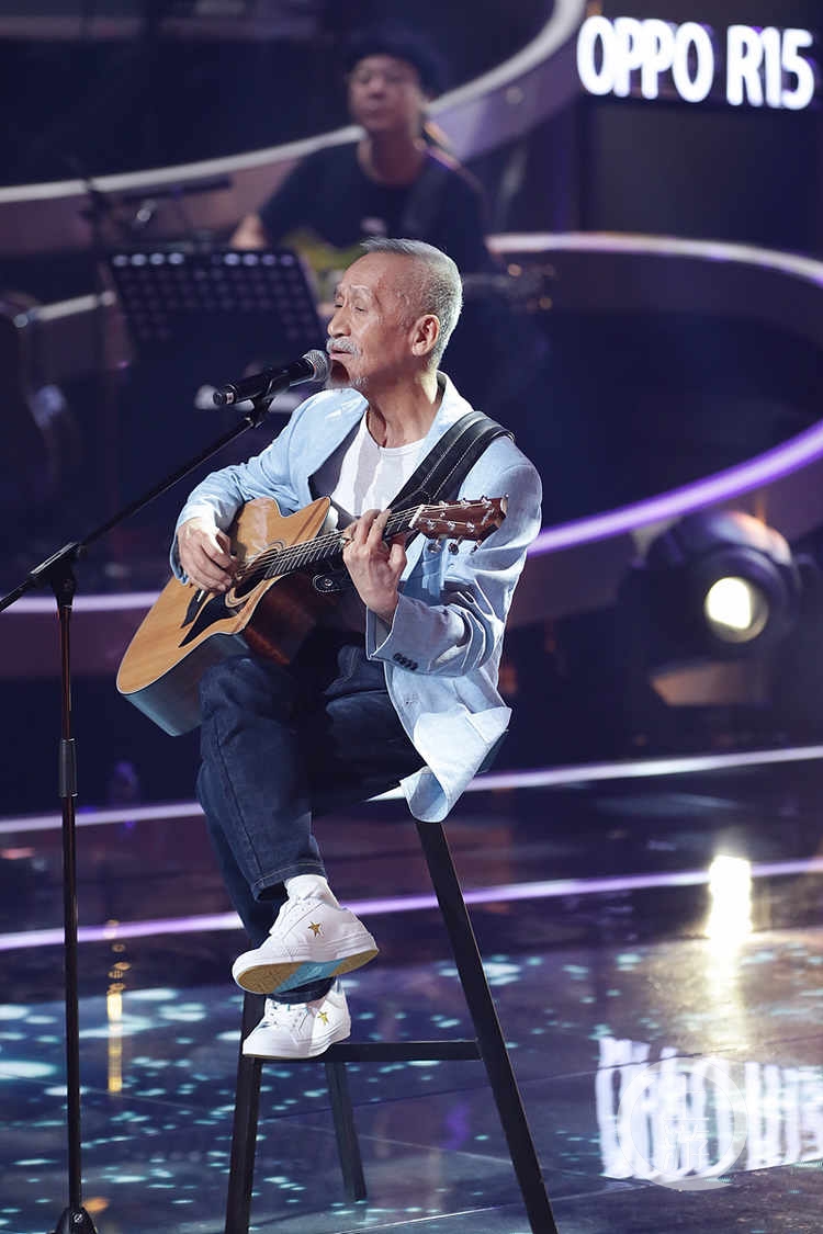 陳彼得最新,陳彼得最新科技產品介紹，未來觸手可及，生活因科技而變革