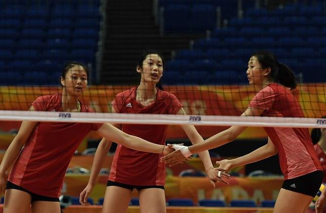 隊醫招聘最新動態,小巷中的醫療奇遇之旅