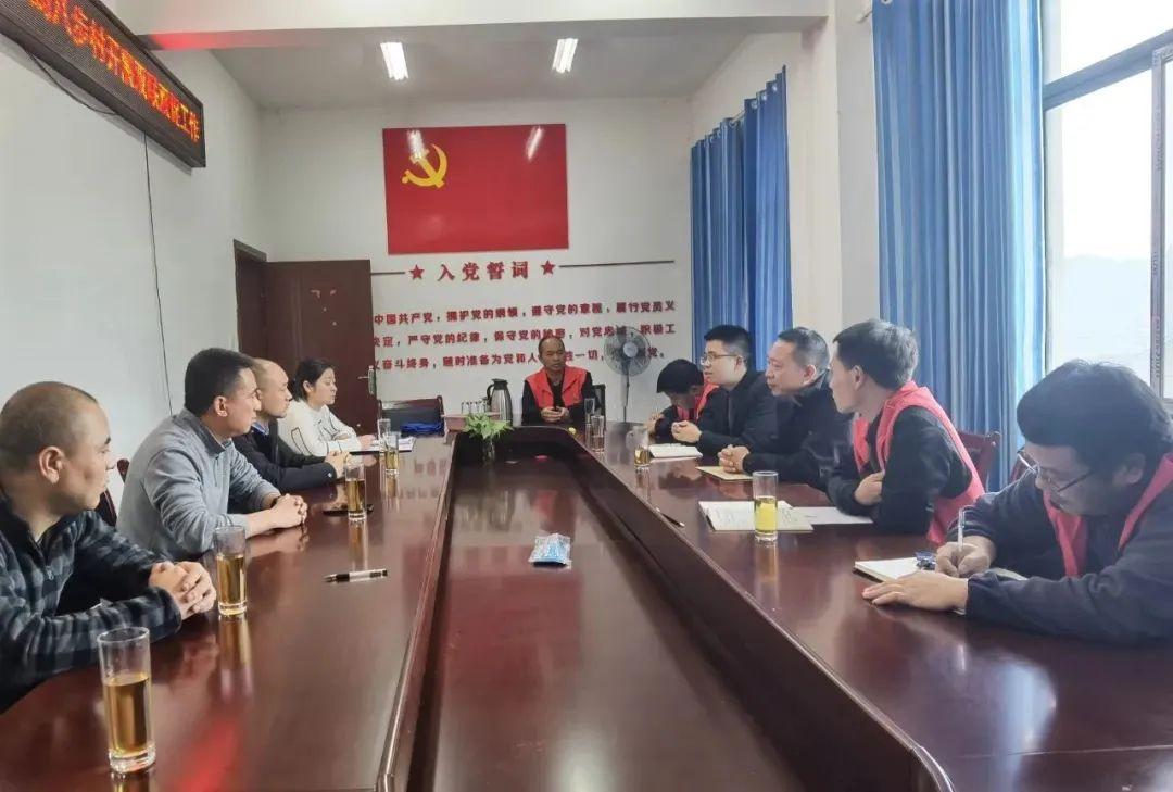 小杰的奇妙日常，最新男性成果與友情之旅