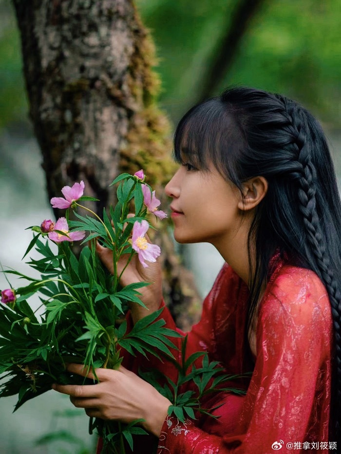 子柒引領(lǐng)潮流前沿，最新時(shí)尚焦點(diǎn)追蹤