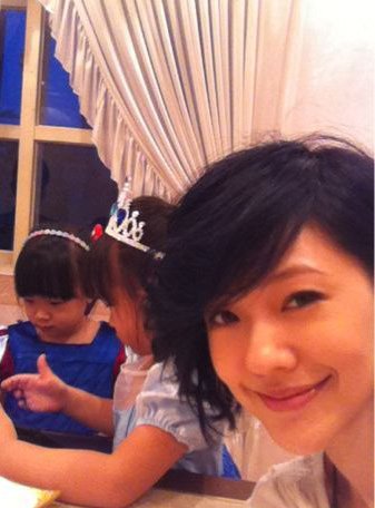 最新女兒們閃耀青春風采