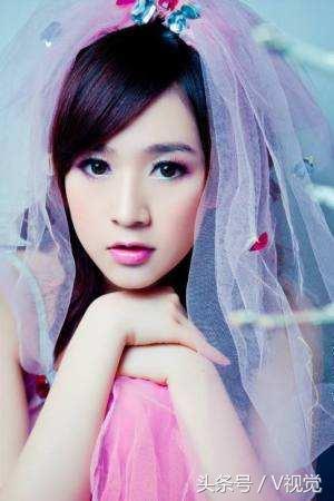 我為宮狂1演員表，友情、夢想與宮斗的暖心故事