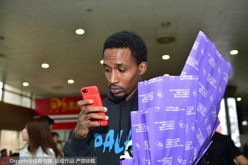 詹寧斯新動態(tài)揭秘，引領(lǐng)未來的三大焦點熱議