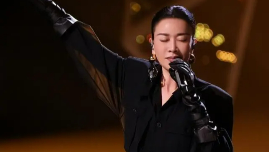 新小品演員的日常趣事揭秘,臺前幕后的歡樂瞬間