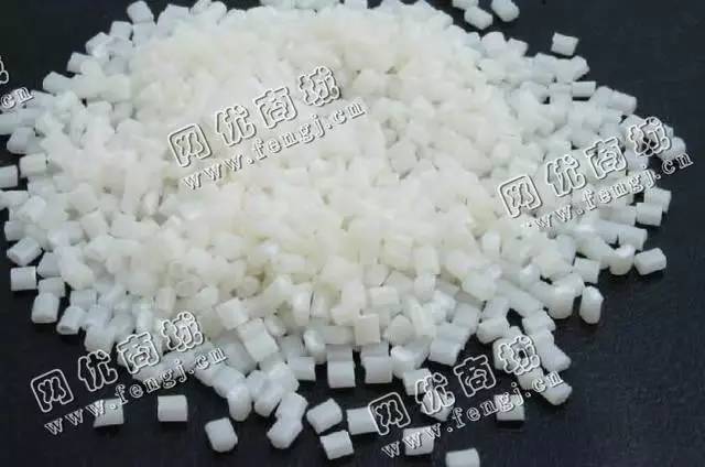 回收塑料顆粒價格行情，與自然美景的對話之旅