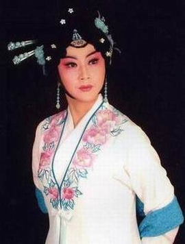 豫劇演員樊萍的日常生活點滴