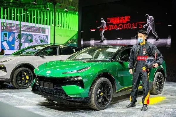 前行者豪華演員陣容揭秘！