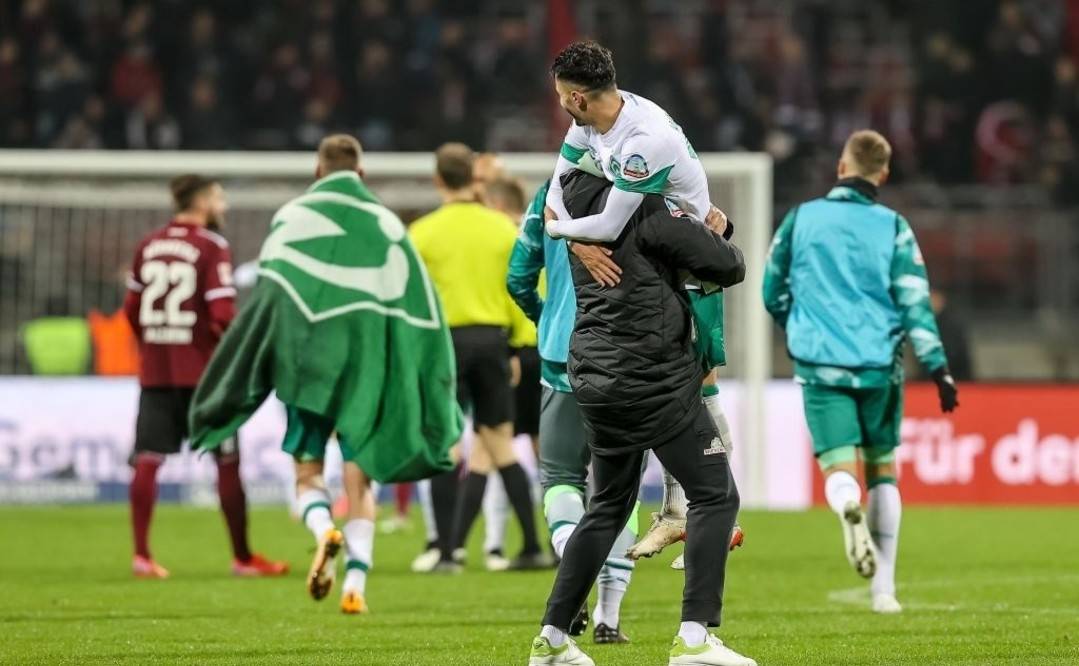 不萊梅之夜，足球盛宴的背后故事、歷程與深遠影響