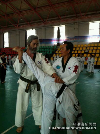 姜信哲比賽精彩瞬間，技術(shù)與激情的碰撞