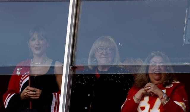 左右電影,自然美景之旅,探尋內心平和與寧靜的旅程