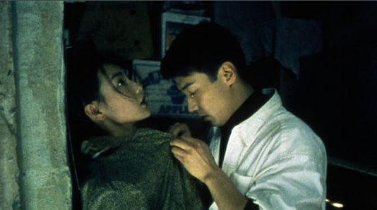 遠(yuǎn)離色情內(nèi)容，香港床戲電影并非合法途徑，請遵守法律和道德準(zhǔn)則。