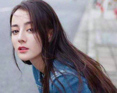 白羊座女明星的獨特魅力,如何學(xué)習(xí)表演藝術(shù)技能并展現(xiàn)個人風(fēng)采