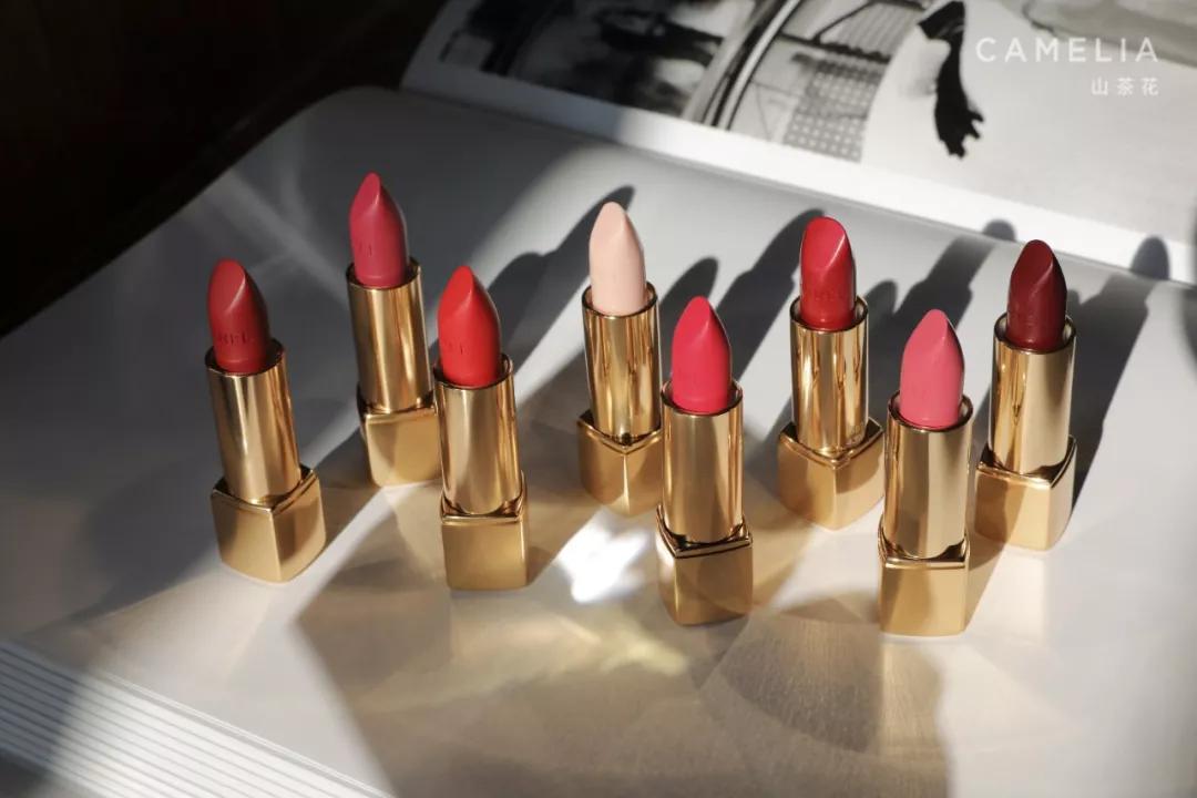 香奈兒新款口紅的完美指南，從選購到上妝全攻略