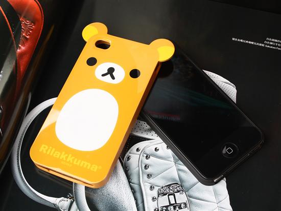 最新手機殼，時尚、功能與科技的完美融合