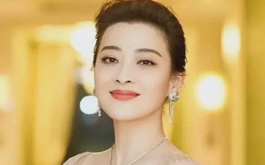 重磅推出，明星近照科技零距離，智能魅力體驗(yàn)獨(dú)家呈現(xiàn)！