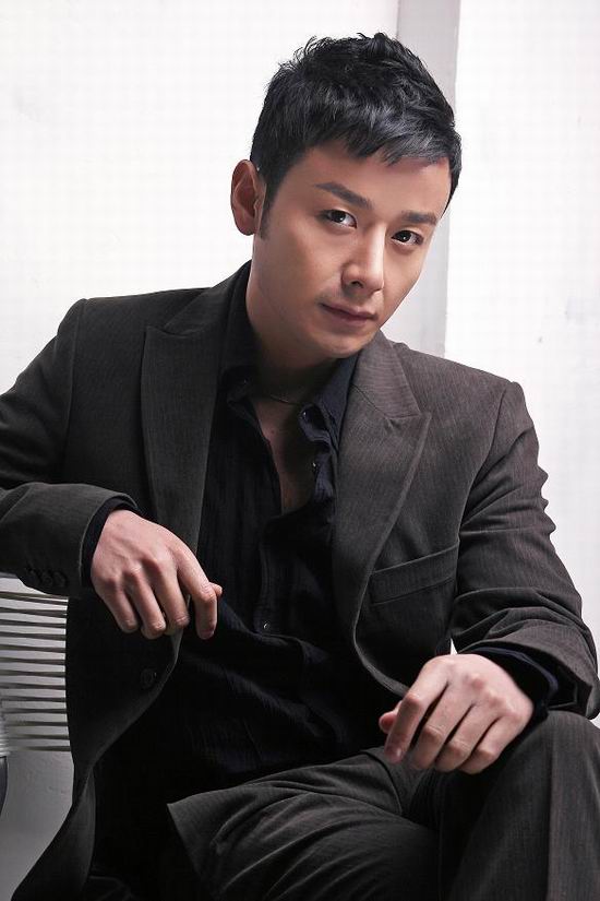 演員劉牧，自然懷抱中的心靈寧?kù)o與喜悅之旅