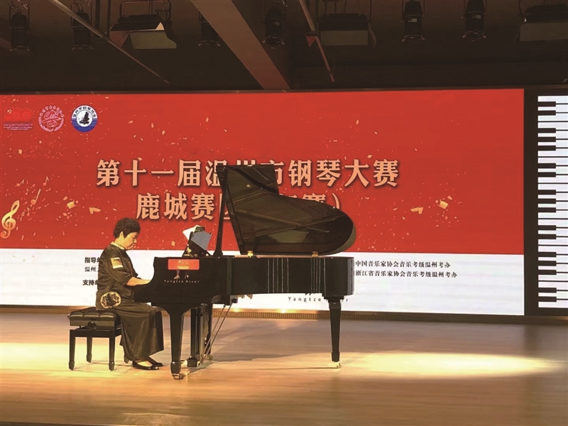 參加鋼琴比賽的感悟之旅，與自然美景的交響對話