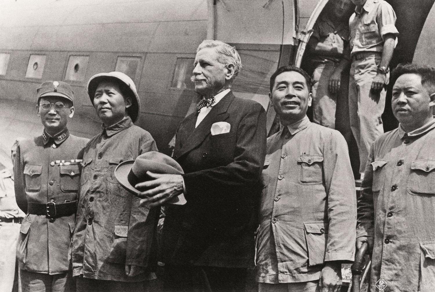 中國最新軍用頭盔,展現(xiàn)變化、自信與成就的力量