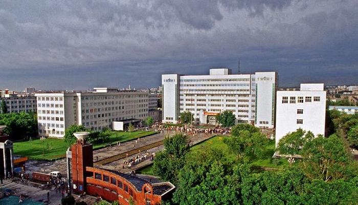 雙一流大學最新動態及資訊獲取步驟指南