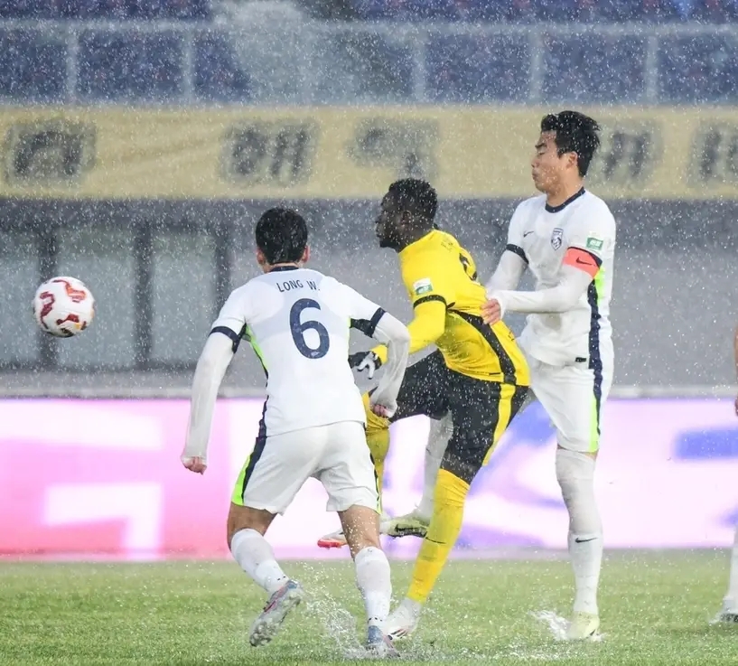 最新賽事直播,熱血沸騰的賽場(chǎng)瞬間與前沿科技的完美融合