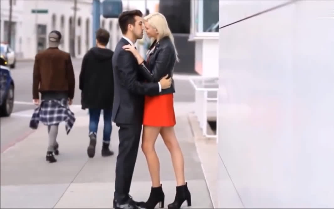 騙吻狂魔最新視頻集錦，心動不已的浪漫瞬間回顧