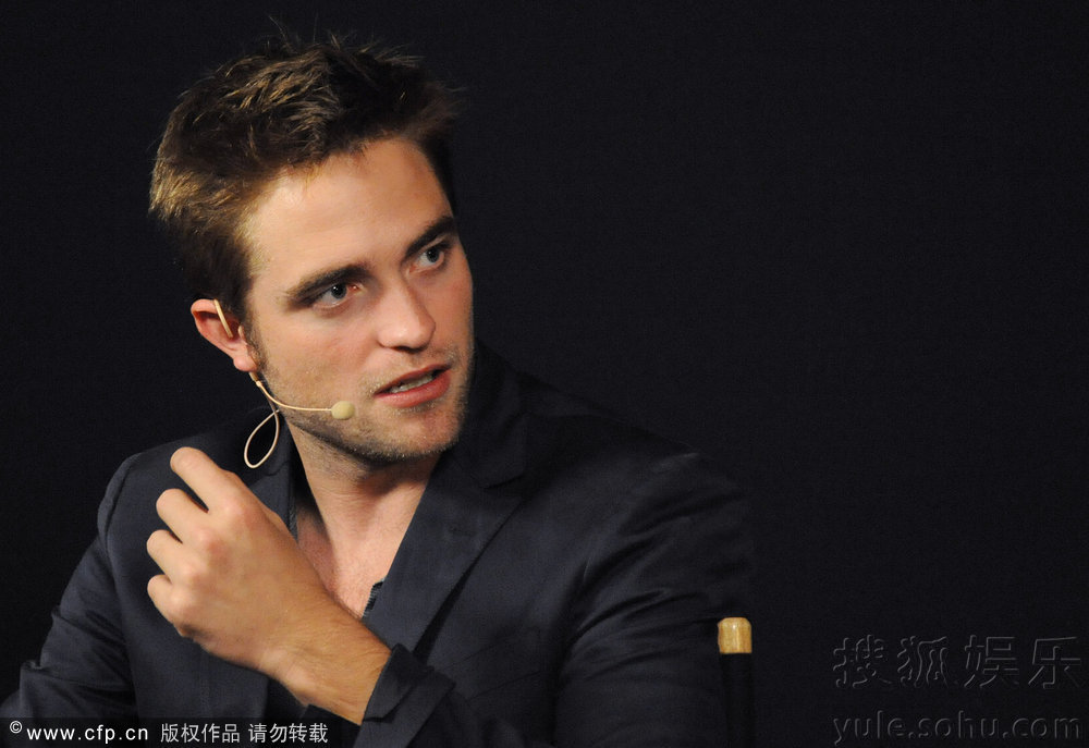 羅伯特·帕丁森最新動態(tài)揭秘,重磅新聞一覽!