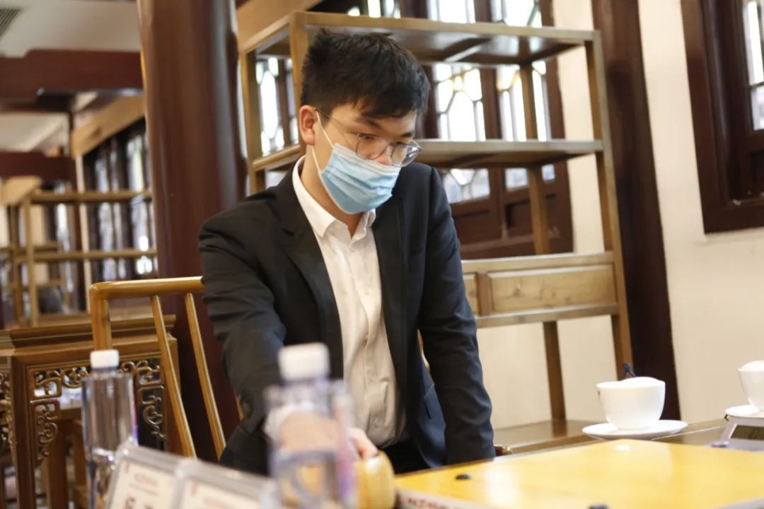 馬琰王世曼最新動態(tài)揭秘,深度剖析各方觀點(diǎn)與個人立場