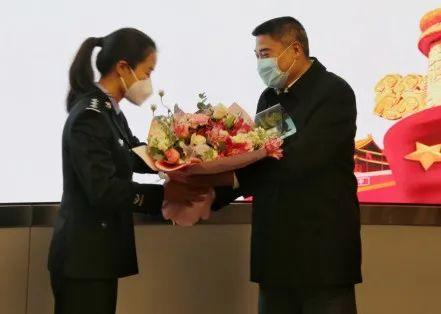 鎮(zhèn)海最新領(lǐng)導(dǎo)團(tuán)隊(duì)解析及觀點(diǎn)闡述