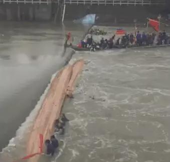 傳統與現代的交融，最新劃龍舟盛況展示