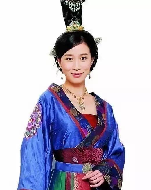 佘詩曼最新古裝,展現自信與成就感的華麗轉身