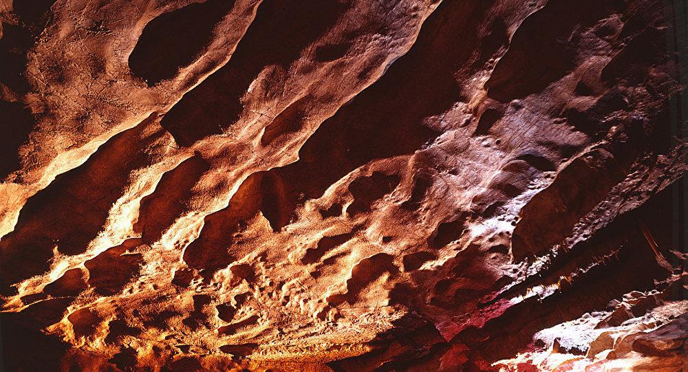 最新海溝探險步驟指南，探險之旅啟程！