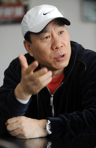 張偉平最新日常，城市溫馨足跡揭秘