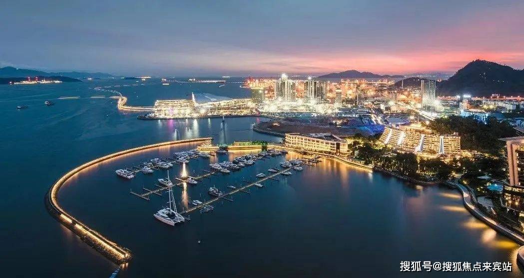 灣灣最新,自然美景的心靈之旅探索