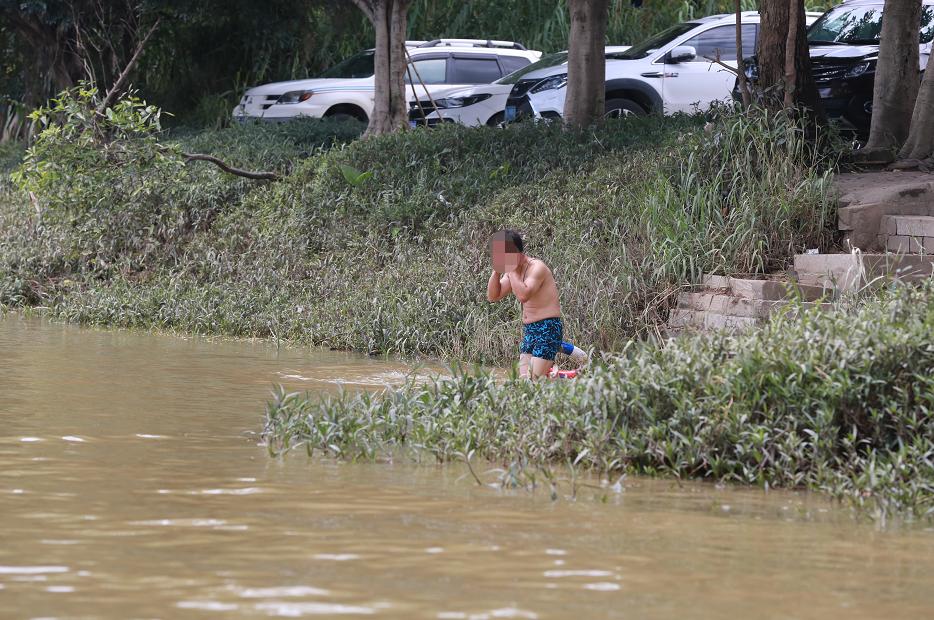 最新野泳，擁抱變化，游向自信與成就的海域之路