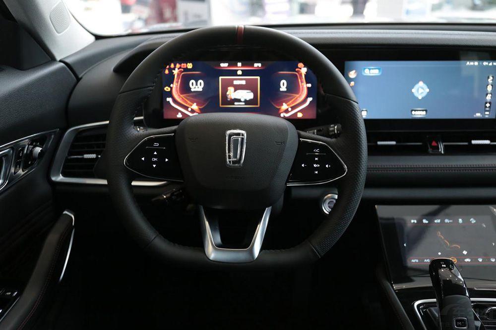 最新手機(jī)發(fā)布,小巷中的星辰科技樂園引領(lǐng)潮流