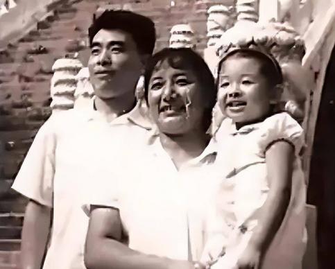 韓紅慈善最新動態,科技助力溫暖人心,重塑關愛新紀元