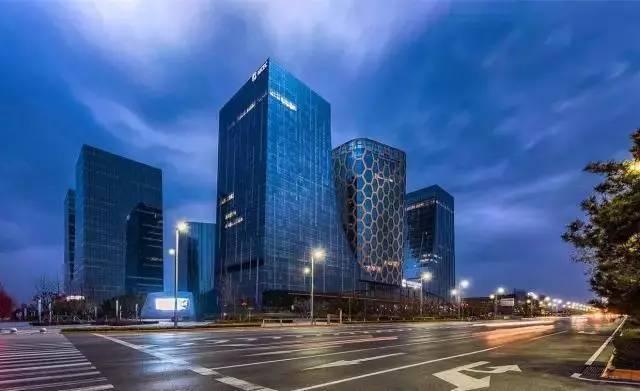 科技重塑未來，大宗商品龍頭股票的新紀(jì)元之路