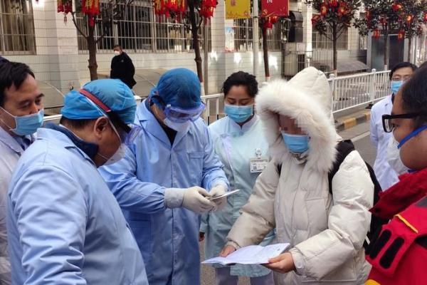 英國新冠肺炎最新動態下的日常點滴溫暖