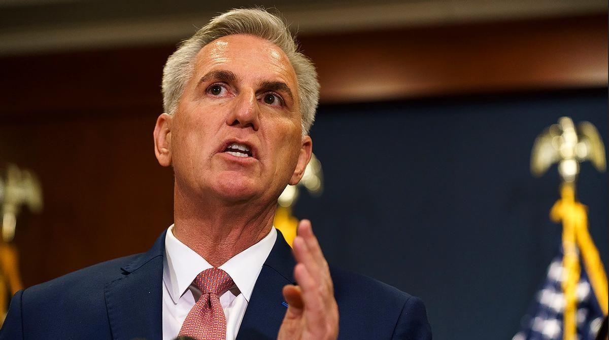 最新會計準(zhǔn)則2025，小明的會計奇遇與友情的暖心篇章