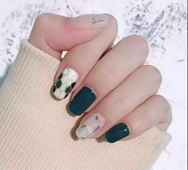 最新日式美甲款式，風格演變、個人立場與時尚選擇